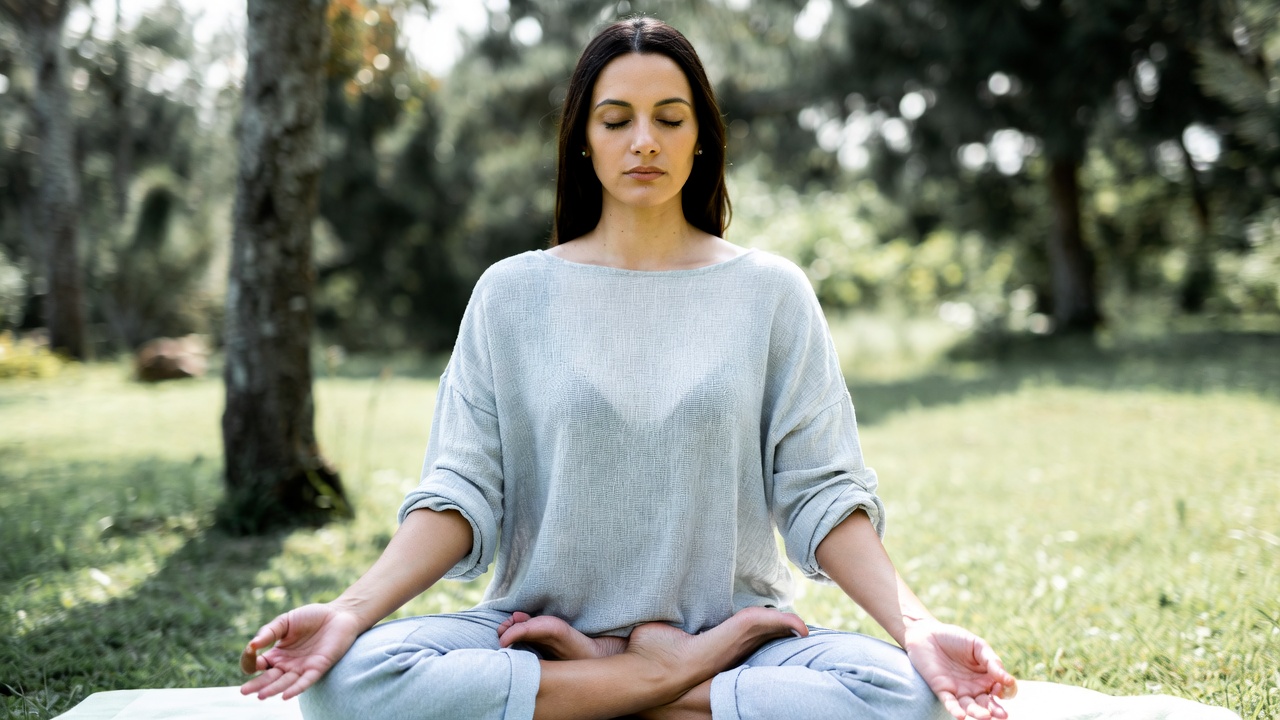 person practicing meditation to improve focus and concentration